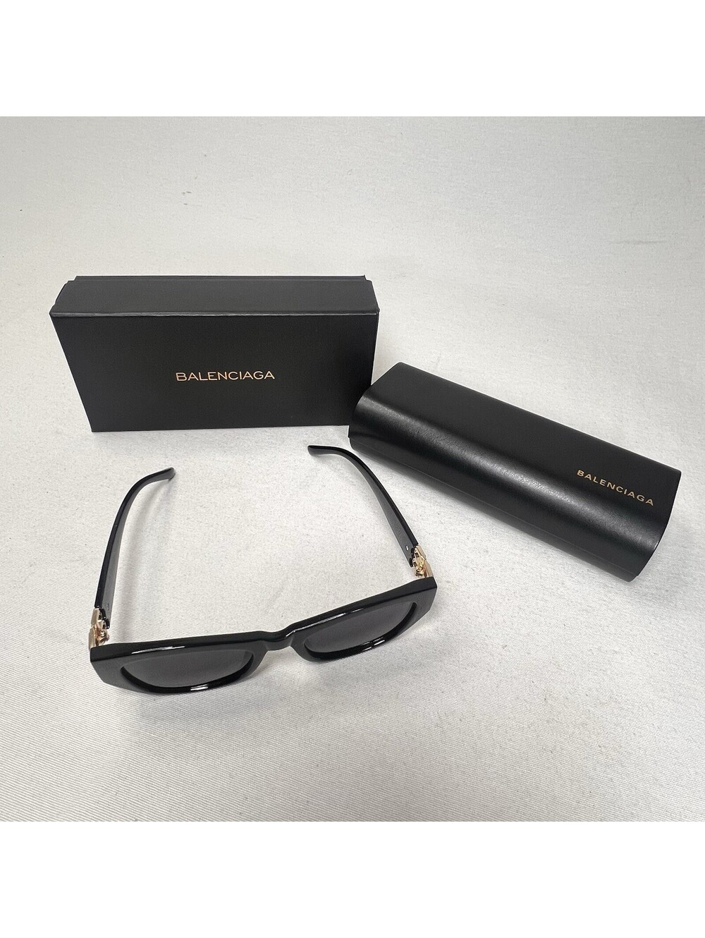 Authentic Balenciaga Cat’s Eye Black/Grey Full-Rim Rectangle Unisex Sunglasses